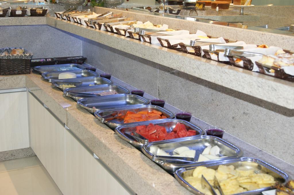 Itamaraty Hotel Anápolis エクステリア 写真